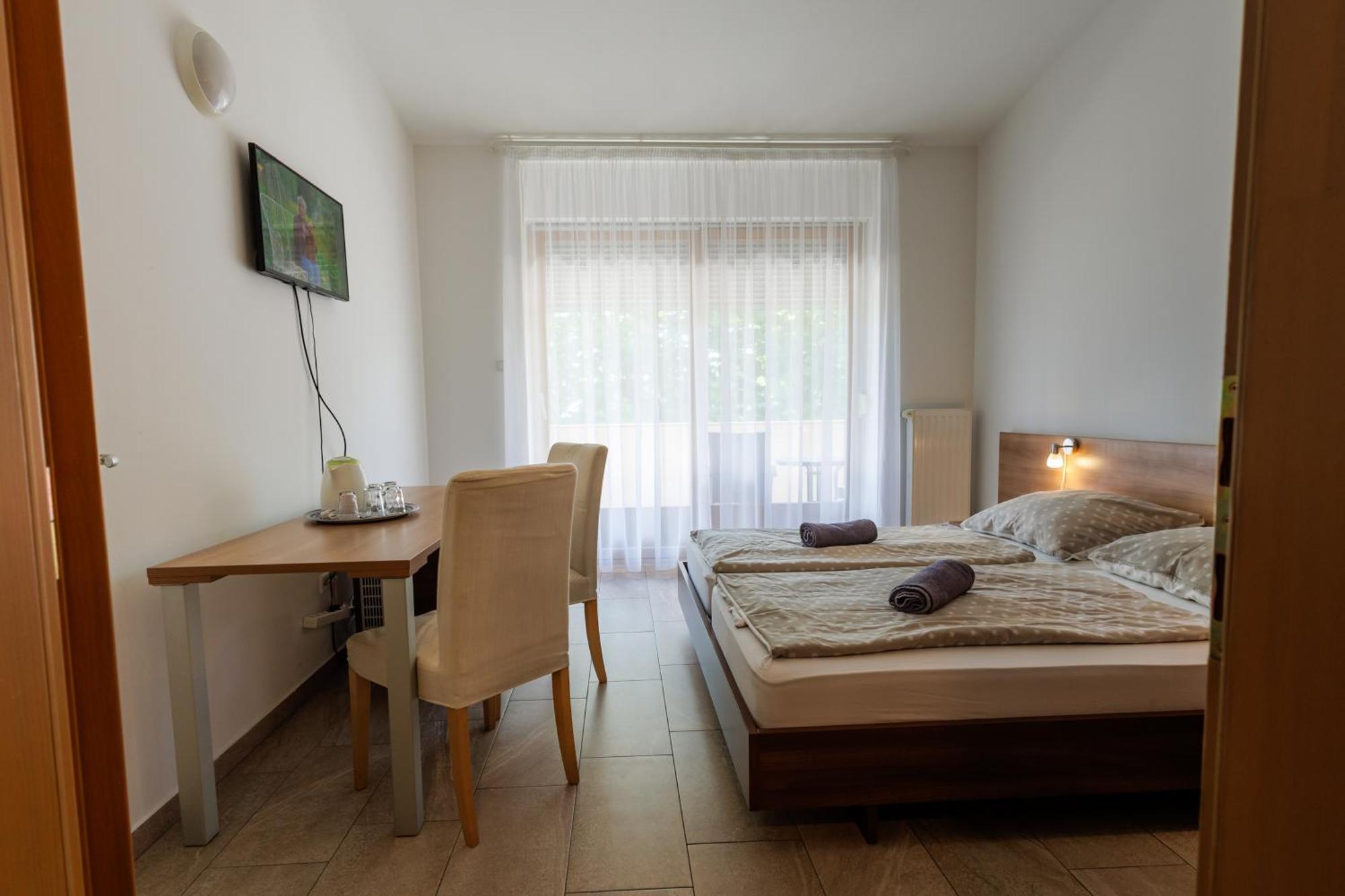 Jacht Apartmanok Balatonfüred Exteriör bild